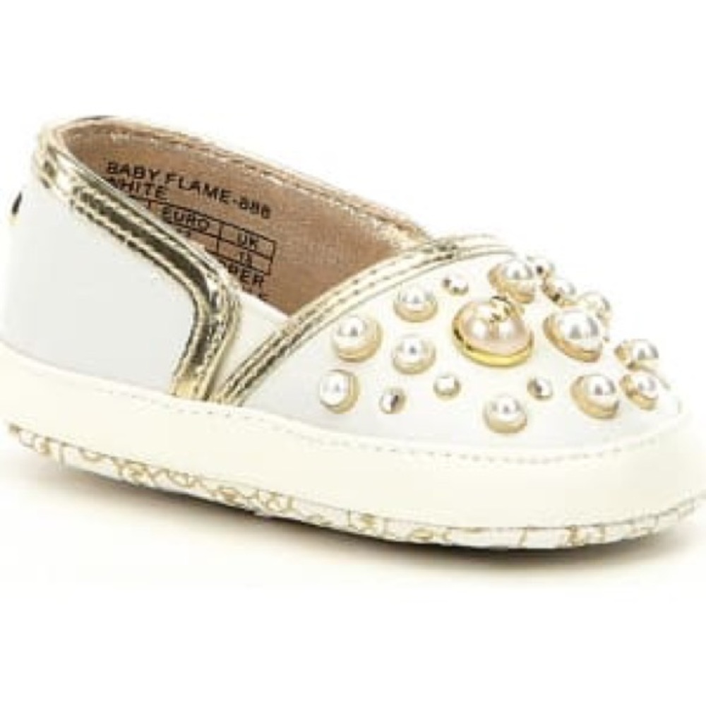 Baby crib shoes